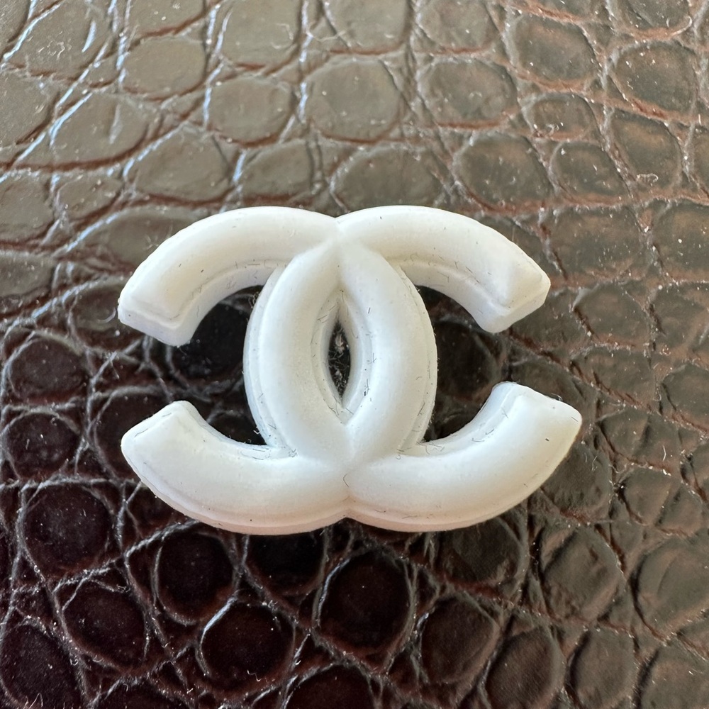 CROC Classic White CHARM - Picture 2 of 4